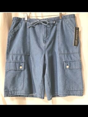 Madden Girl Light Blue Denim Cargo Shorts